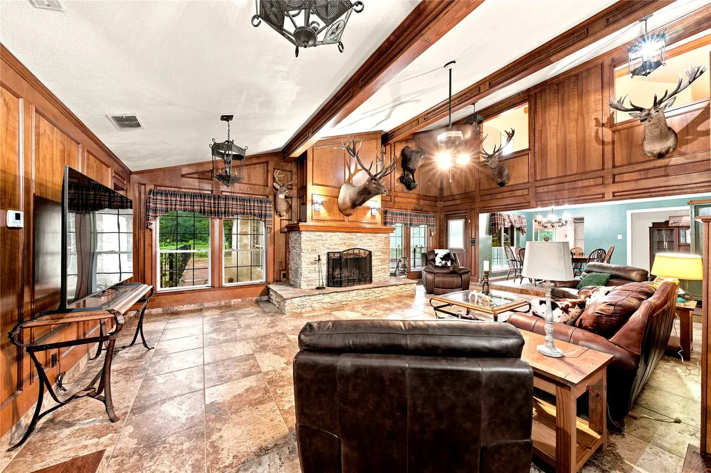 12044 Highway 14 Richland TX 76681