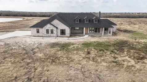 4112 County Road 1098 Celeste TX 75423