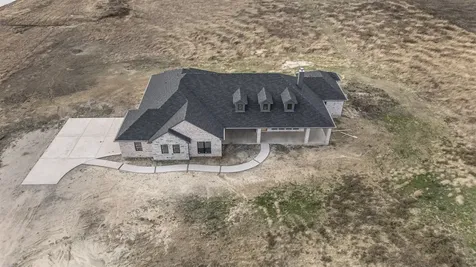 4112 County Road 1098 Celeste TX 75423