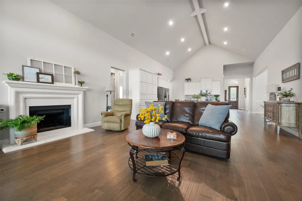 1921 Middleton Drive Mansfield TX 76063