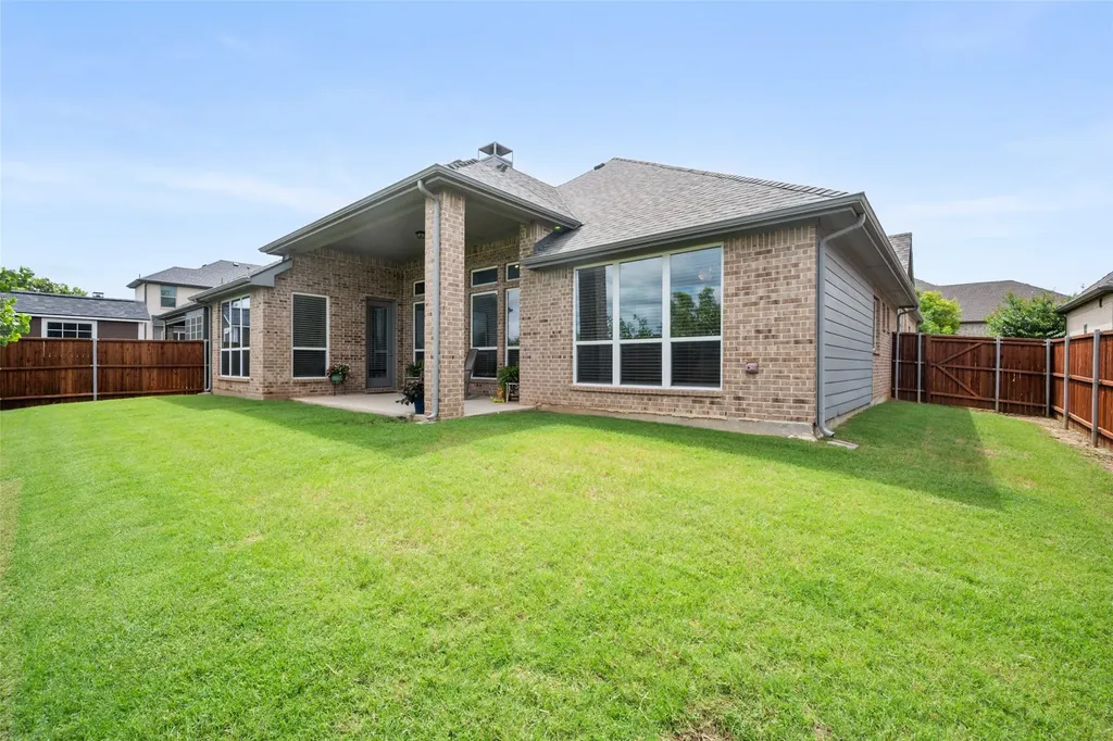 1921 Middleton Drive Mansfield TX 76063