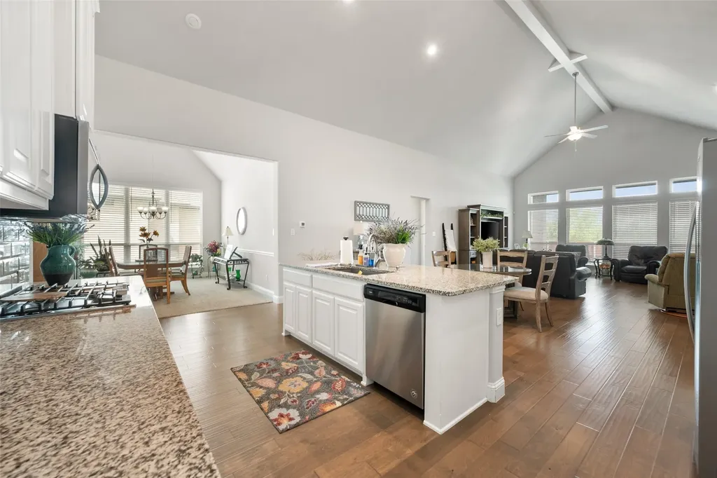 1921 Middleton Drive Mansfield TX 76063