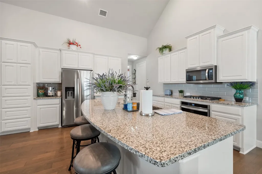 1921 Middleton Drive Mansfield TX 76063