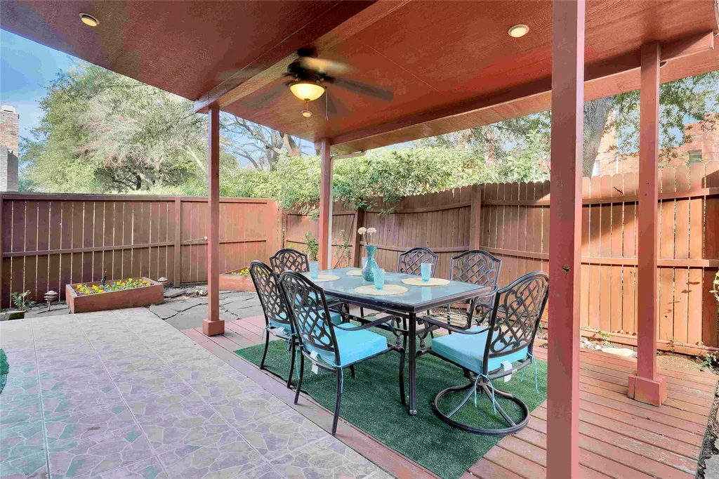 9352 Riverwalk Lane Irving TX 75063
