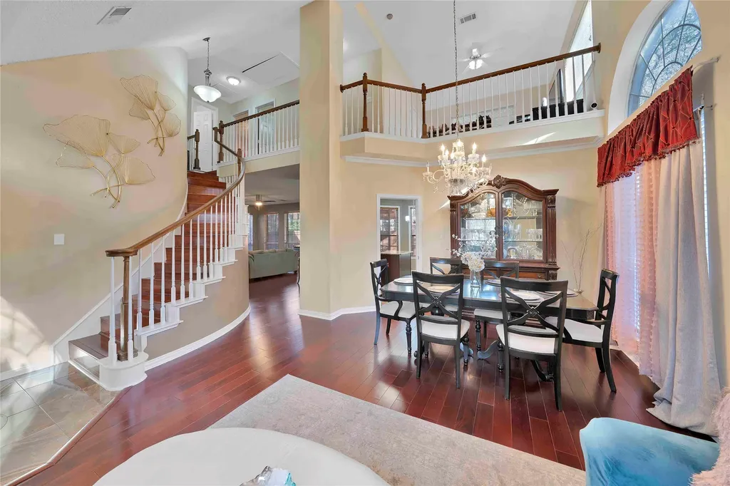 9352 Riverwalk Lane Irving TX 75063