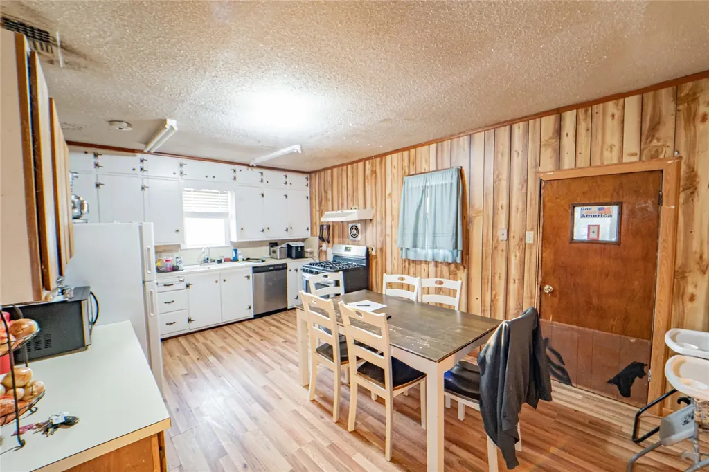 10072 County Road 199 Breckenridge TX 76424