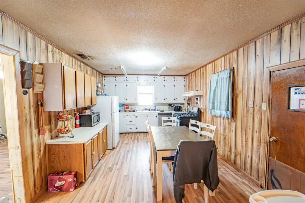 10072 County Road 199 Breckenridge TX 76424