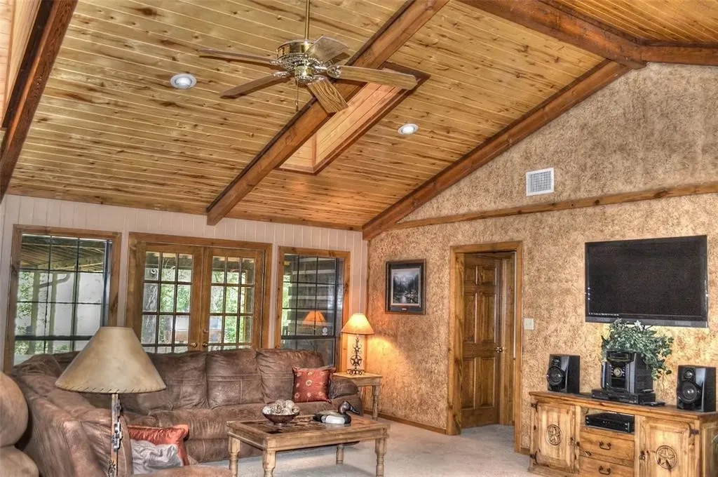 1765 Crabapple Big Sandy TX 75755