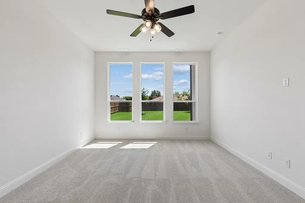 5716 Glynda Drive North Richland Hills TX 76180