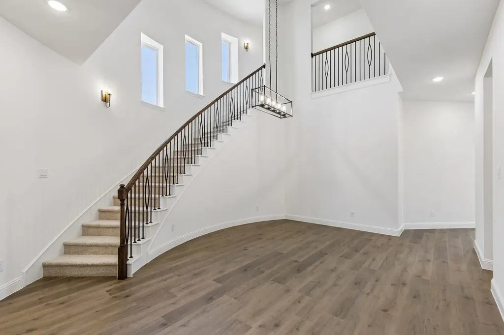 5716 Glynda Drive North Richland Hills TX 76180