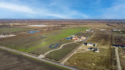 9141 County Road 591 Nevada TX 75173