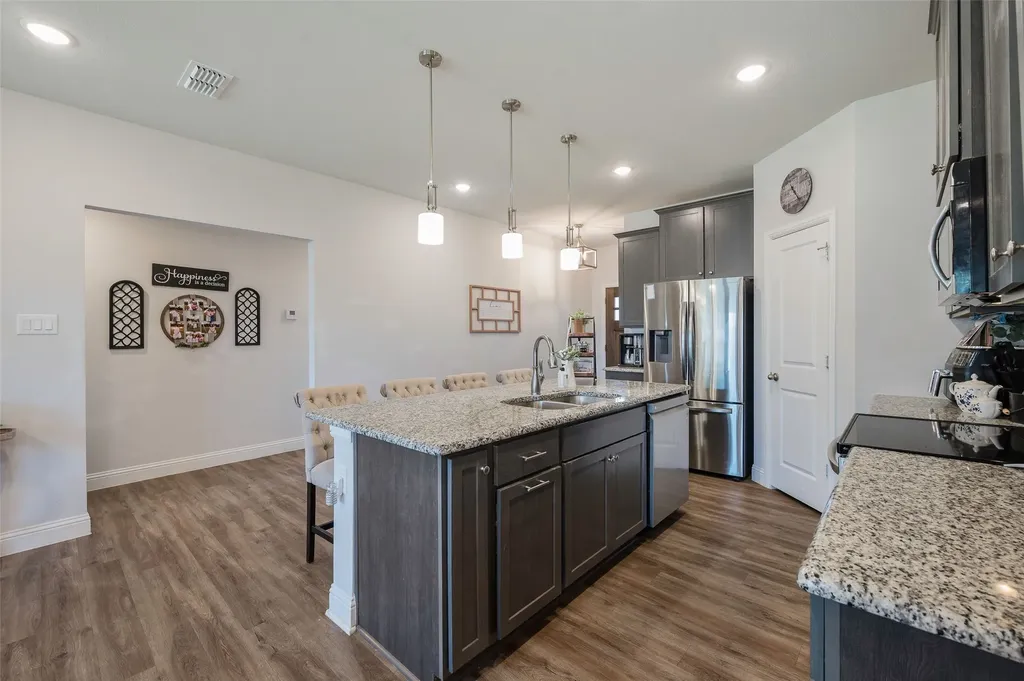 117 Mustang Drive Lindsay TX 76250