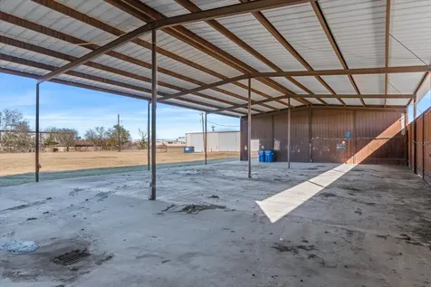 9474 Highway 175 Kemp TX 75143