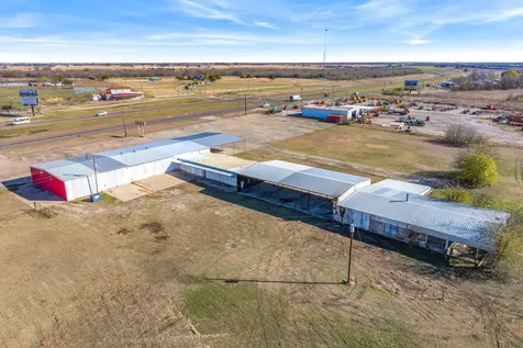 9474 Highway 175 Kemp TX 75143