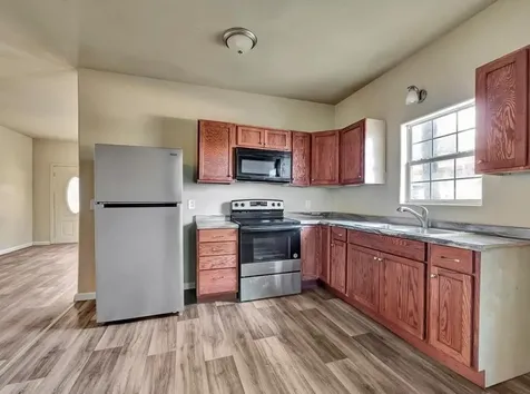 511 Woodlawn Street Henderson TX 75652