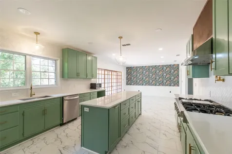 1806 Country Club Drive Sweetwater TX 79556
