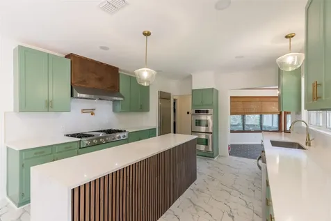 1806 Country Club Drive Sweetwater TX 79556