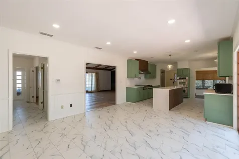 1806 Country Club Drive Sweetwater TX 79556