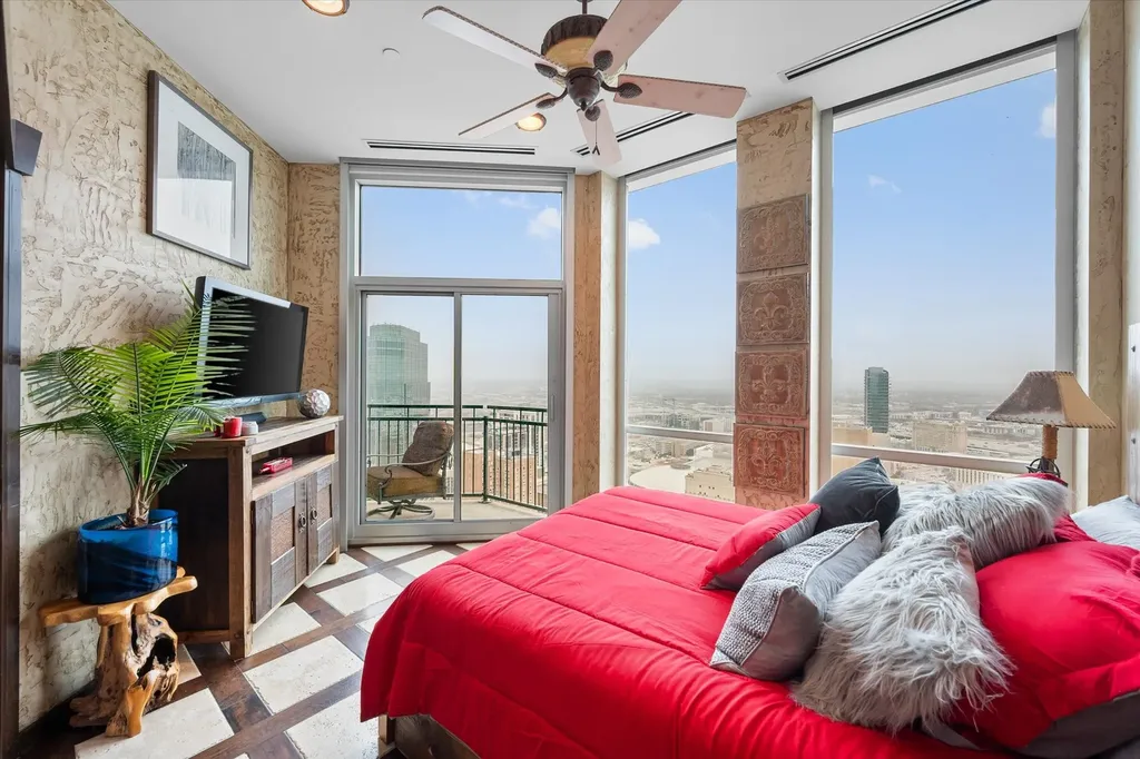 500 Throckmorton Street Fort Worth TX 76102