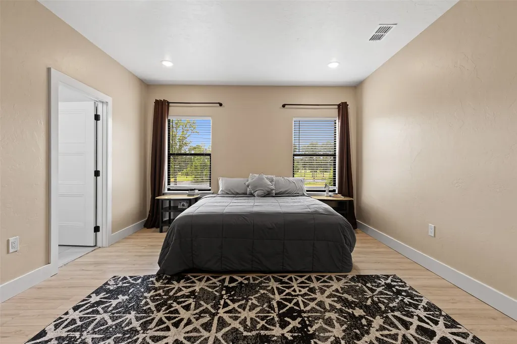 8383 Fm 2208 Longview TX 75650