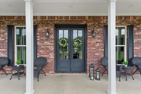 445 W Lcr 424 Groesbeck TX 76642