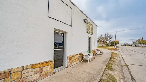 347 N Cherry Lane White Settlement TX 76108