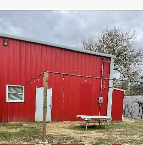 1056-1058 Ih 35 S Abbott TX 76621