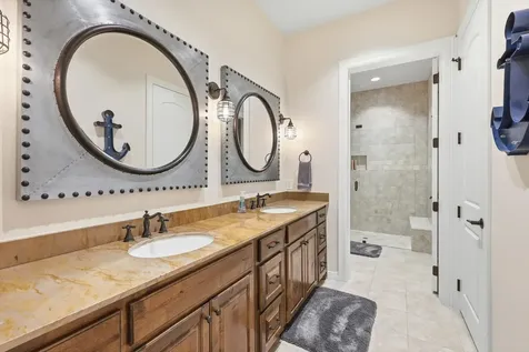 7105 W Hells Gate Drive Strawn TX 76475