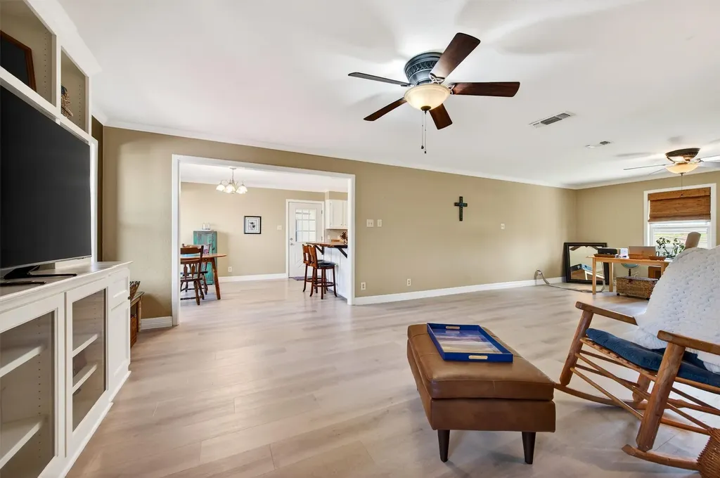 140 Harrell Road Howe TX 75459