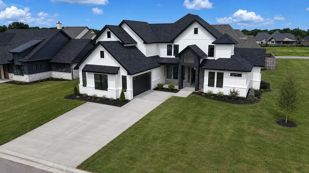 2025 Nichole Boulevard Pottsboro TX 75076