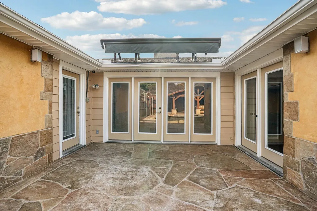 12557 High Meadow Drive Dallas TX 75244