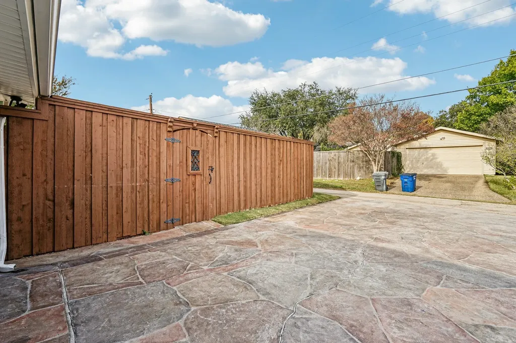 12557 High Meadow Drive Dallas TX 75244