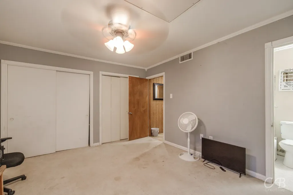 33 Avenue A NW Hamlin TX 79520