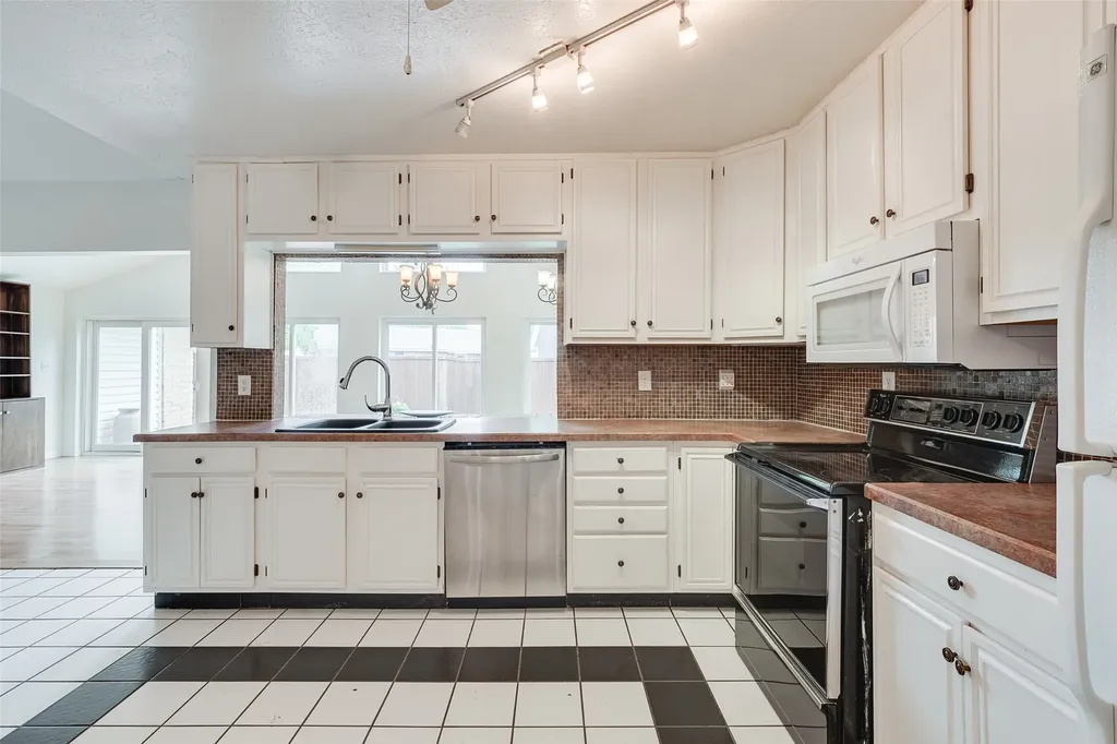 1441 Everglades Drive Plano TX 75023