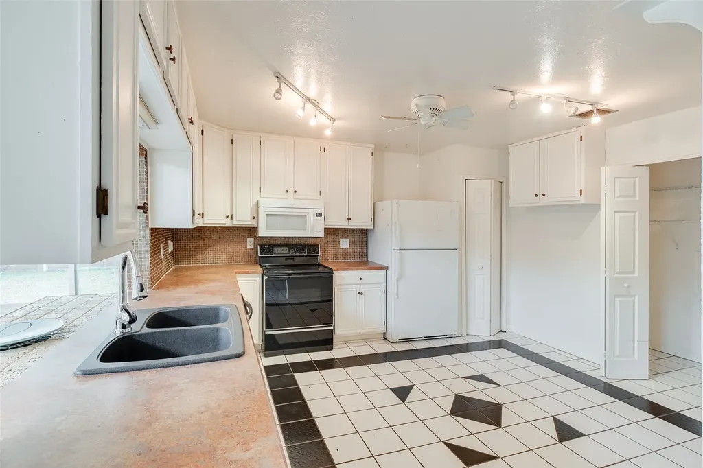 1441 Everglades Drive Plano TX 75023