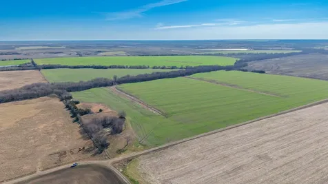 000 Cr 3140 Pecan Gap TX 75469