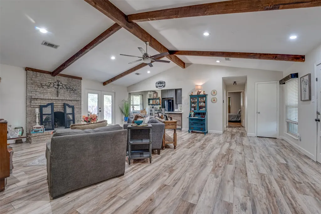 903 Walnut Street Royse City TX 75189