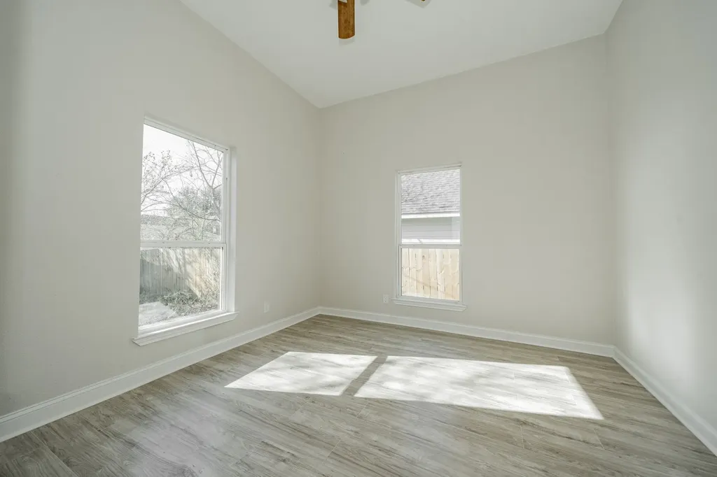 3419 Washington Street Greenville TX 75401