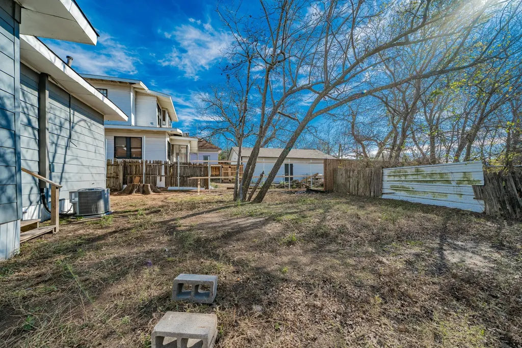 3419 Washington Street Greenville TX 75401