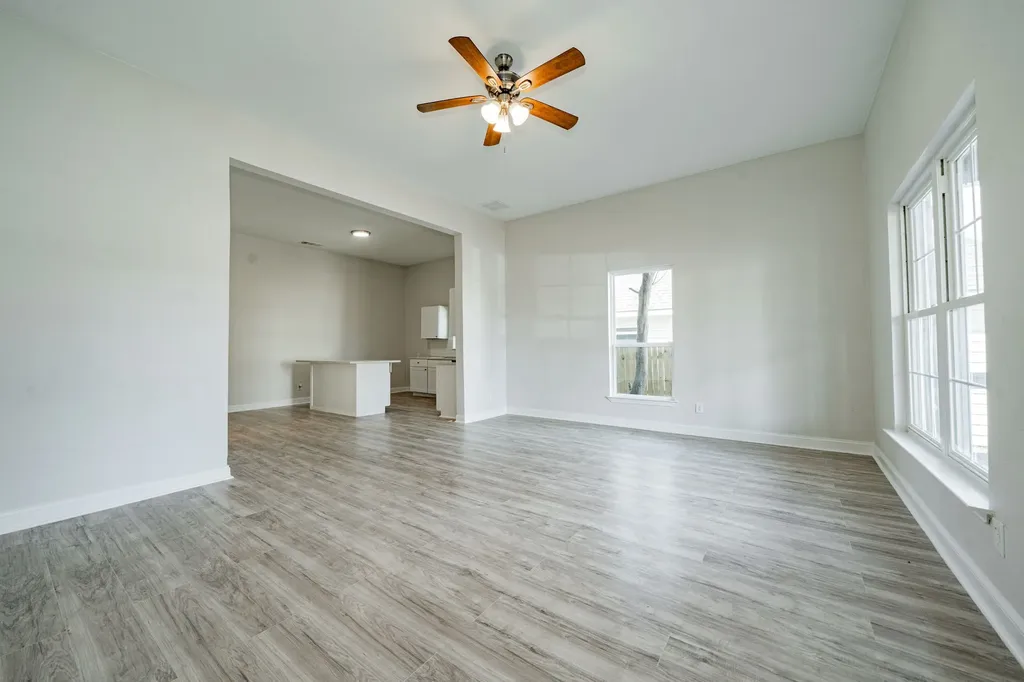3419 Washington Street Greenville TX 75401