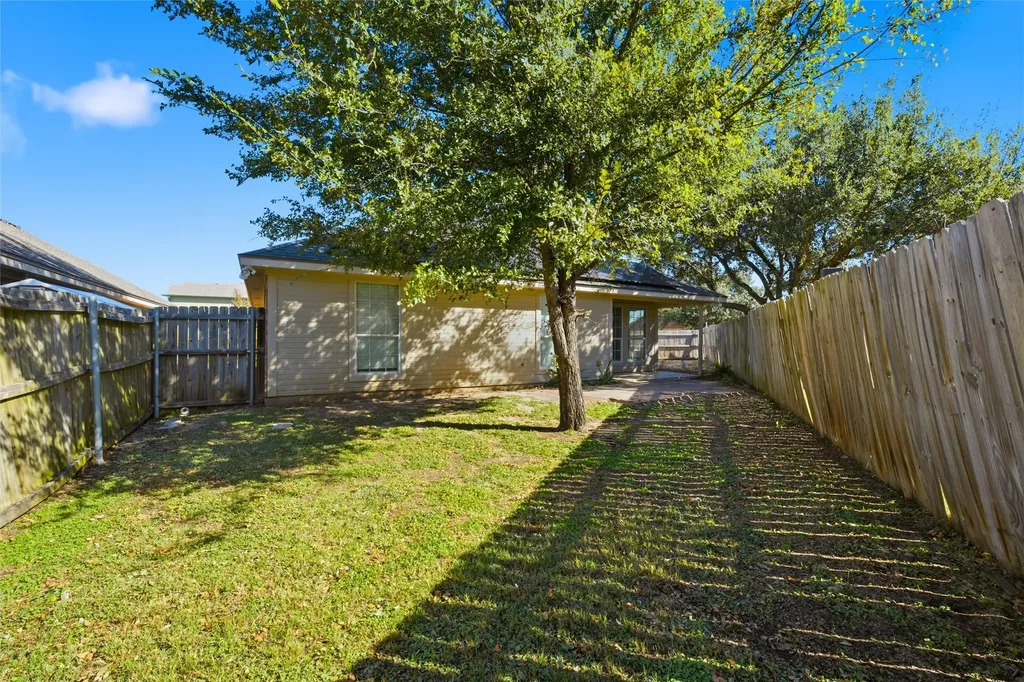 10124 Colony Drive Waco TX 76708