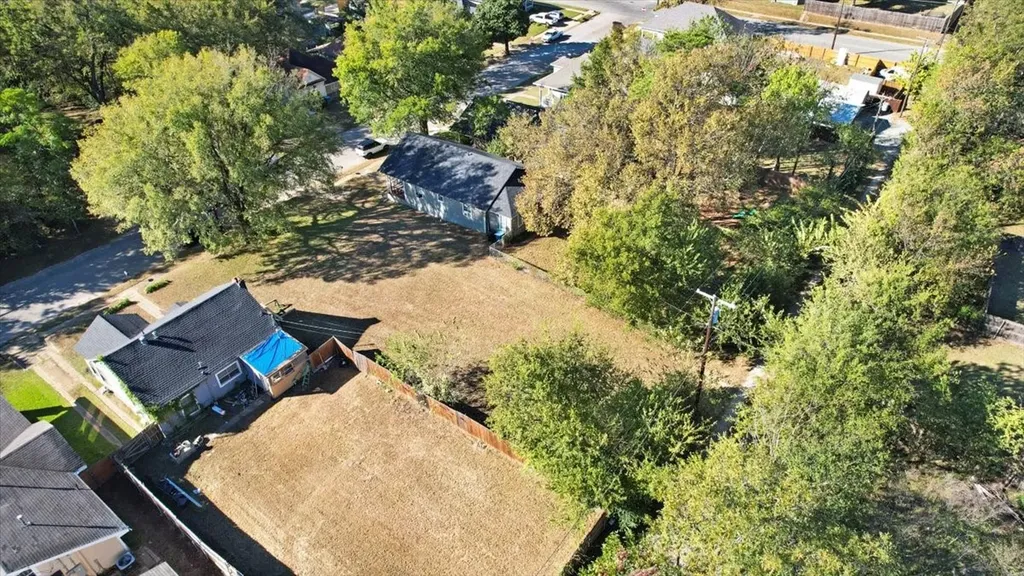 513 W Texas Street Denison TX 75020