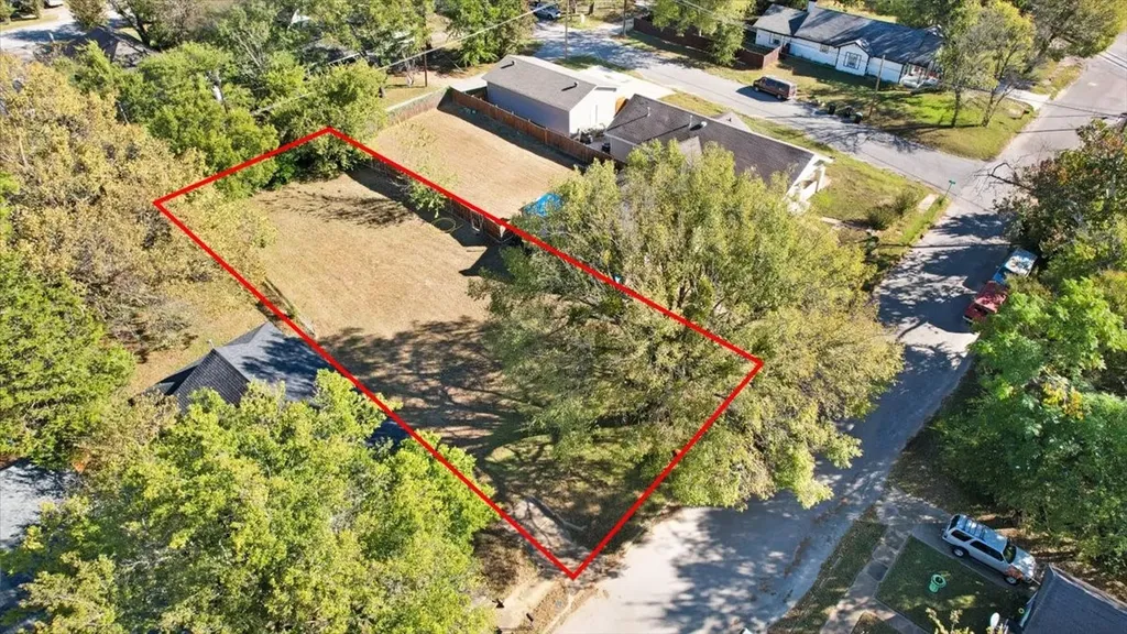 513 W Texas Street Denison TX 75020