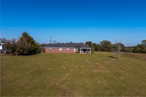 2895 County Road 118 Overton TX 75684