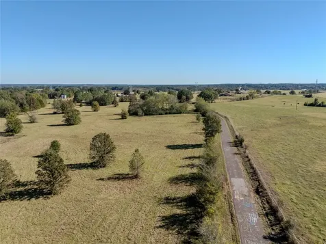 2895 County Road 118 Overton TX 75684