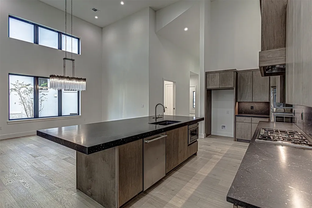 101 Manciano Horseshoe Bay TX 78657