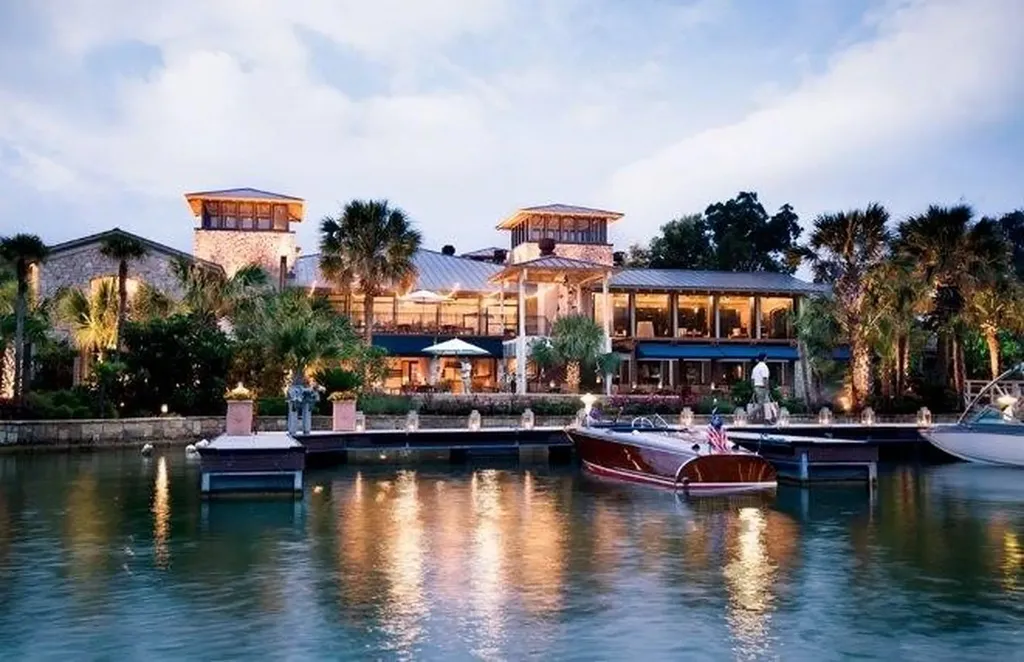 101 Manciano Horseshoe Bay TX 78657