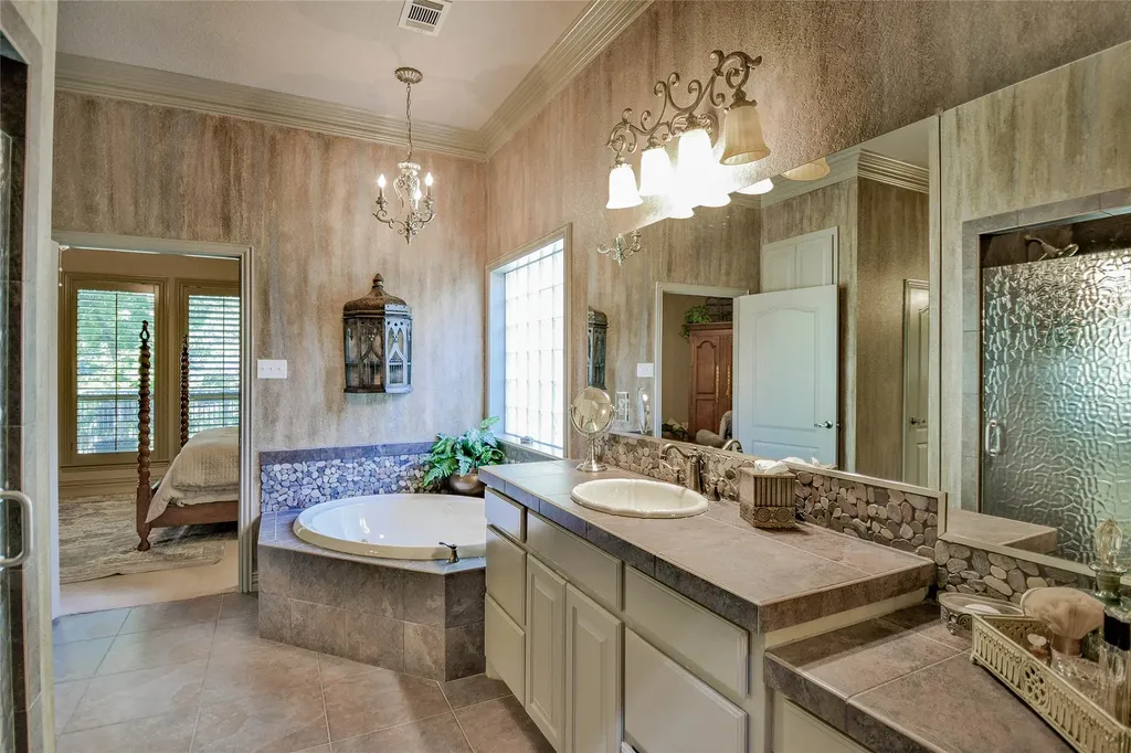 6318 Sonora Drive Granbury TX 76049