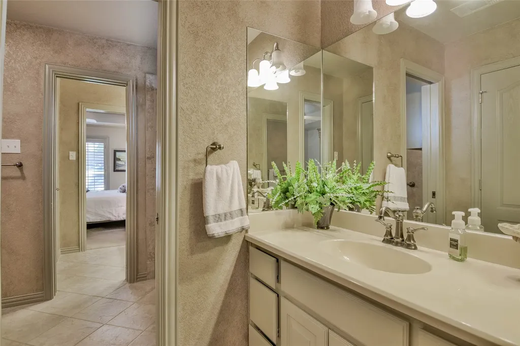 6318 Sonora Drive Granbury TX 76049