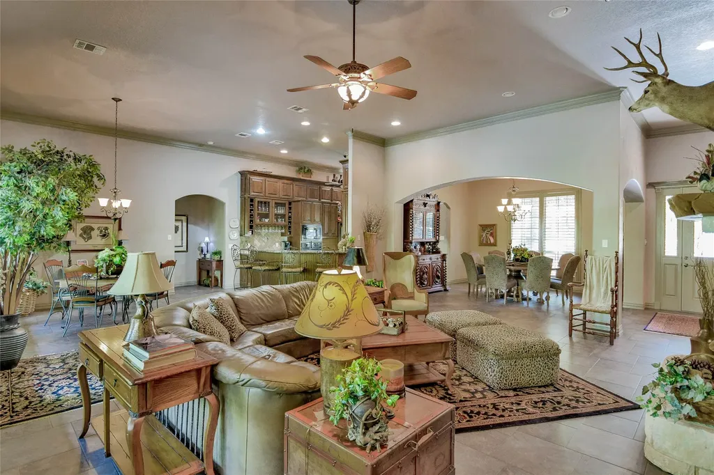6318 Sonora Drive Granbury TX 76049